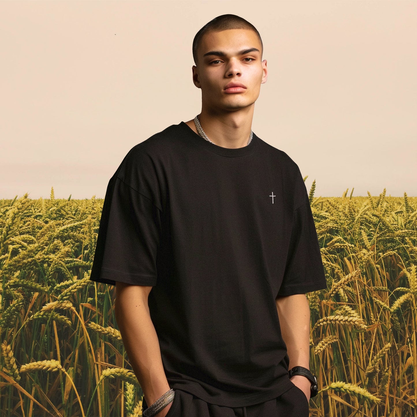 Tee-shirt à manche courte Volombe, Oversize, croix brodée