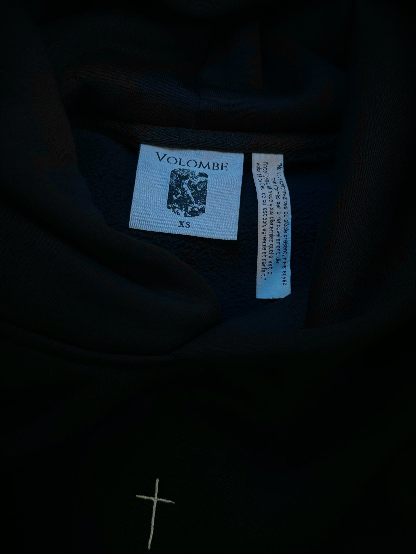Sweatshirt à capuche Volombe, croix brodée, coupe oversize
